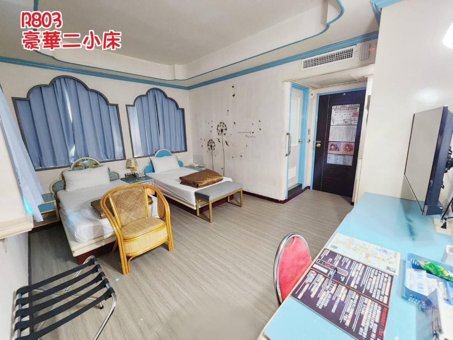 Hua Ku Hotel Đài Nam Ngoại thất bức ảnh